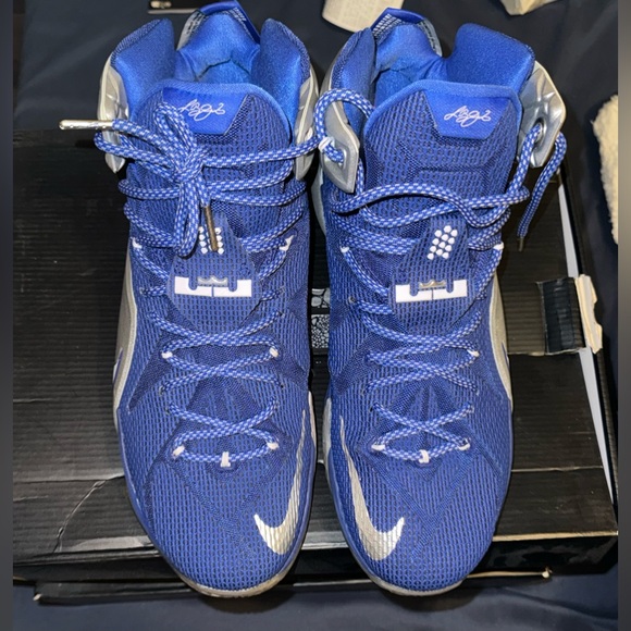 Nike Lebron 12 XII “What If?” Size 13 Excellent Condition Dallas Cowboys - Picture 9 of 14